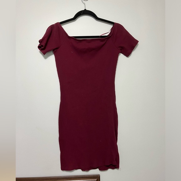 Fashion nova dress lot of two dress size small and large - Picture 7 of 7